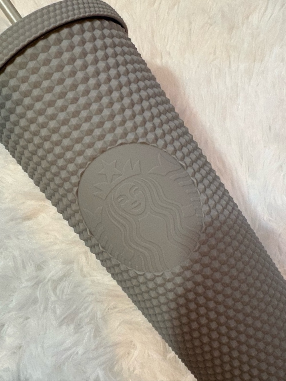 Price FIRM New Starbucks Gray Soft Touch Matte Studded Tumbler - Picture 3 of 5